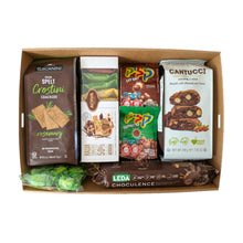 Load image into Gallery viewer, Deluxe Family Munch Box
